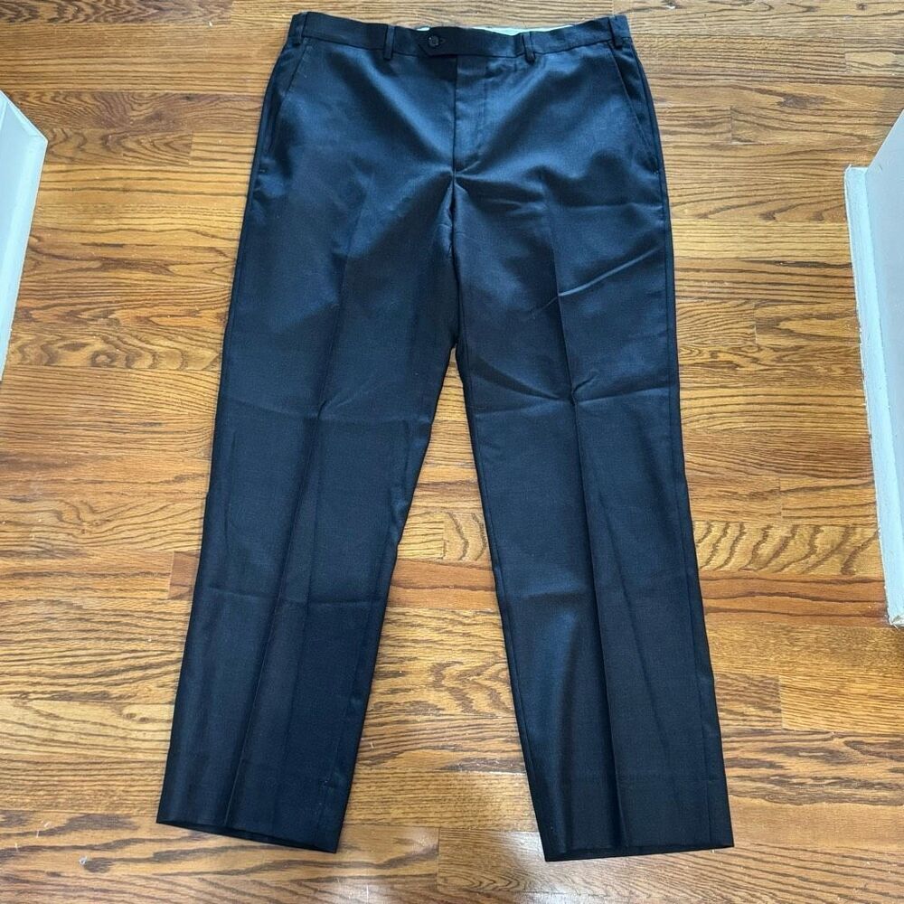 Santorelli ROMEO charcoal Flat Front Dress Pants. Size 36.